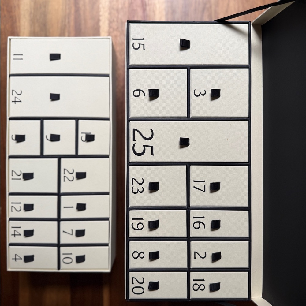 Jo Malone London 25-Drawer Luxury Organizer / Advent Calendar Storage